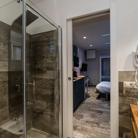 Apartment Historic Center Of - Ac, Wifi *